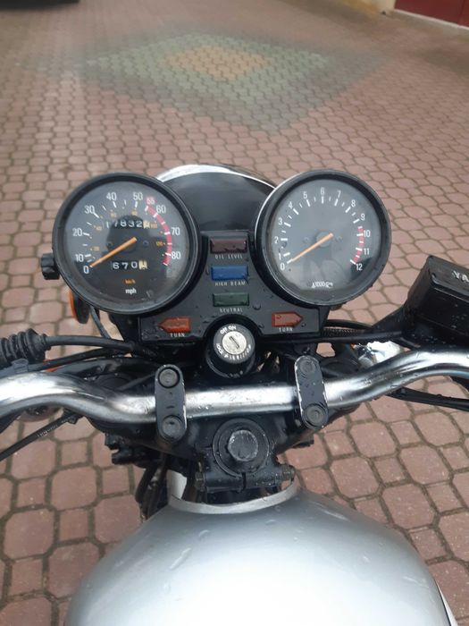 Yamaha 650 Seca rok 1982