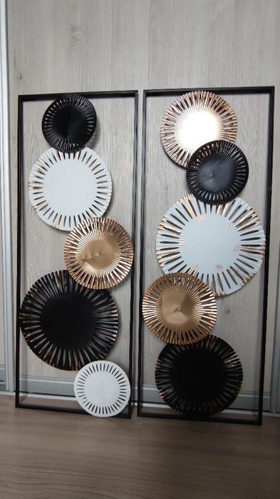 Panel ścienny metalowy cena za 2szt.-49zł.