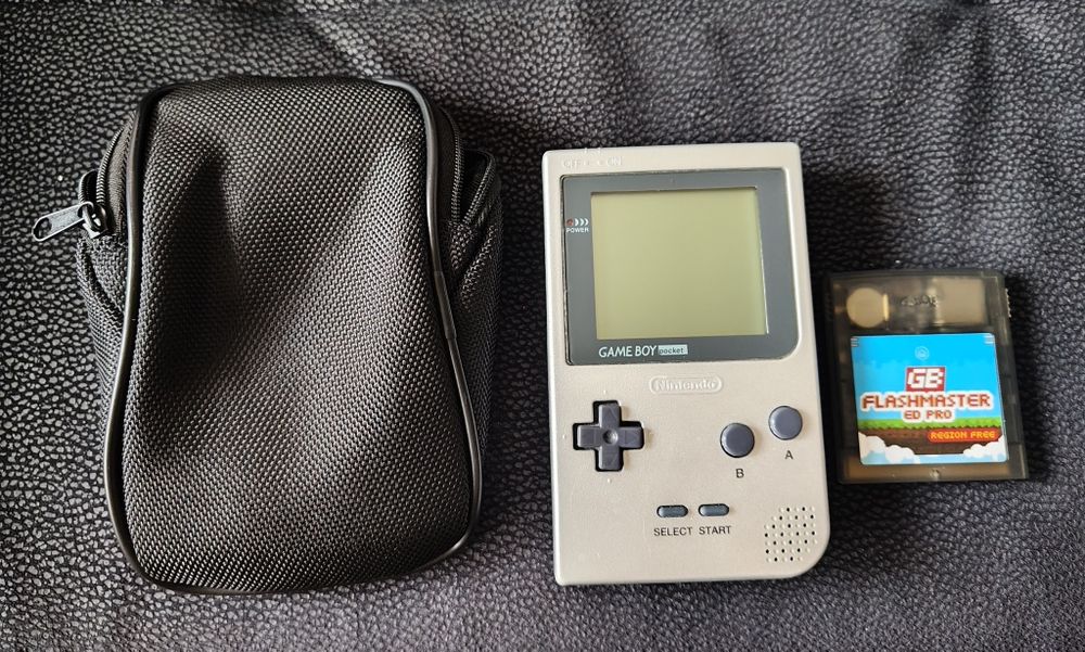 Gameboy Pocket + Gra