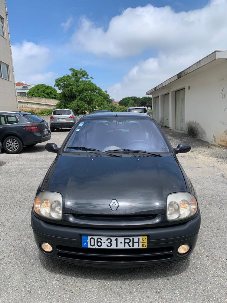 Renault clio 2001