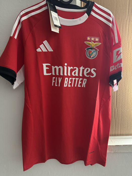 Vendo camisola do Benfica