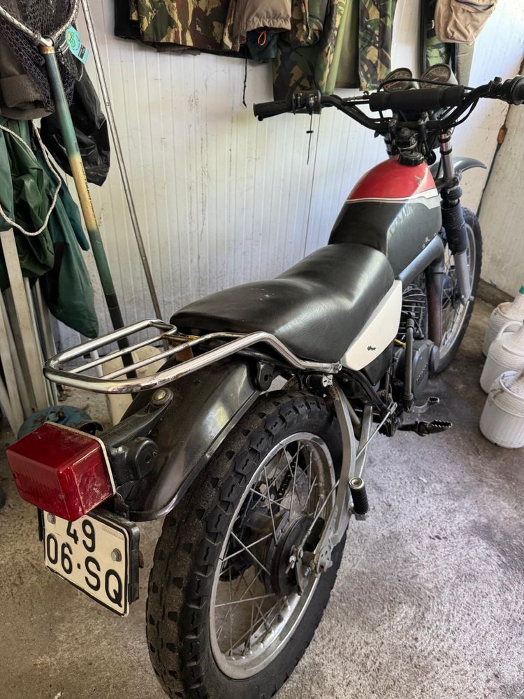 Yamaha 125 dt clássica