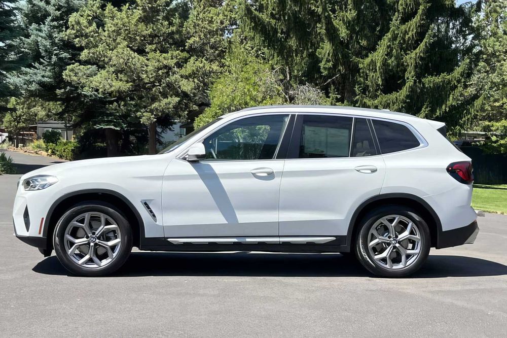 BMW X3 xDrive30i      2024