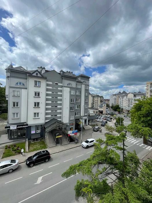 4 кімнатна квартира в ЦЕНТРІ міста | 96м2