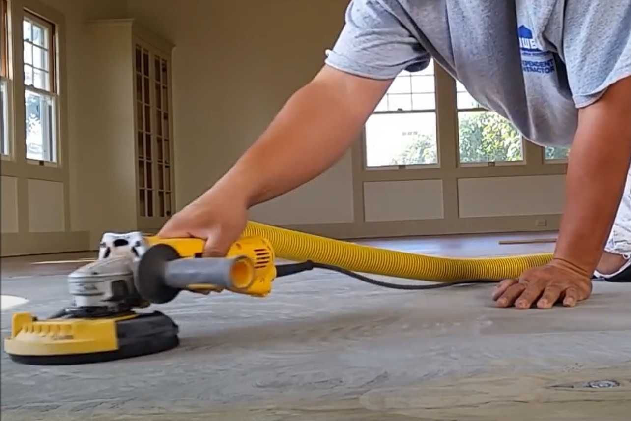 Szlifierka do betonu DeWalt DWE4257KT 1500 W frezarka  wynajem