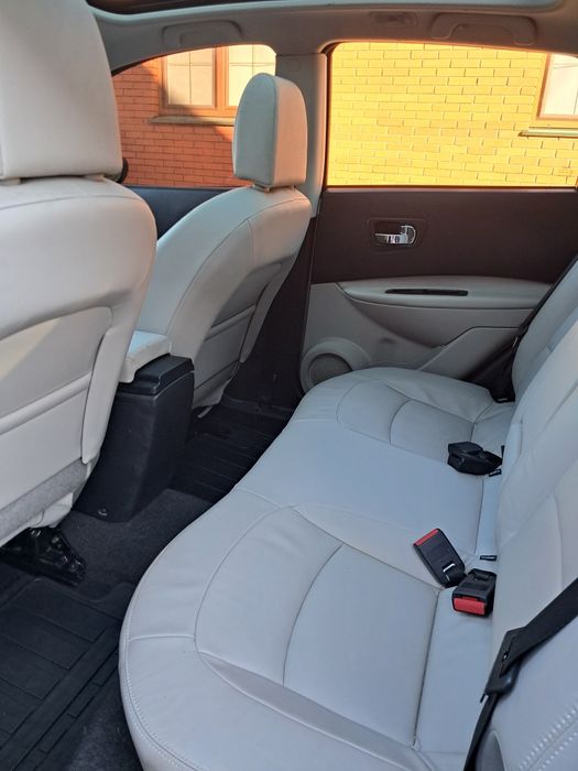Продам Nissan Qashqai2011