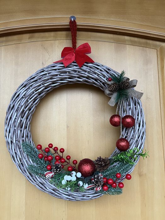 Різдвяний вінок на двері