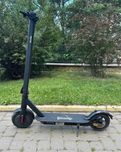 EScooter i12 electric scooter