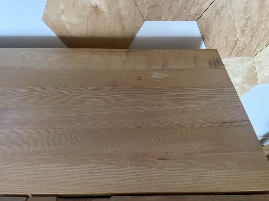 Komoda z drewna jesionowego Louis, Westwing