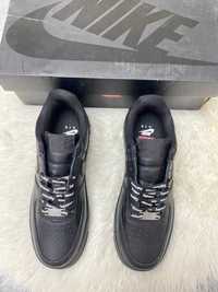 Nike Air Force 1 Low Supreme Black 39