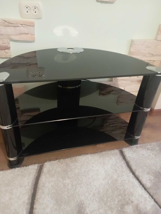 Продам стіл-тумбу під телевізор