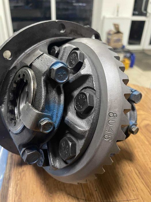 Редуктор задній ВАЗ 2121, 2106, 2101, 2103 ( 10 / 41 )