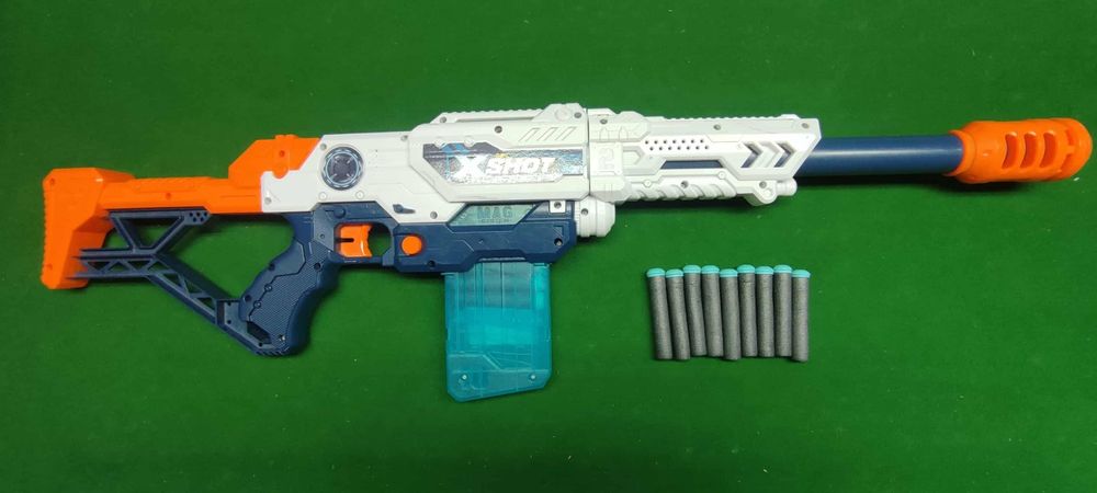 Pistolet X-shot na strzałki NERF