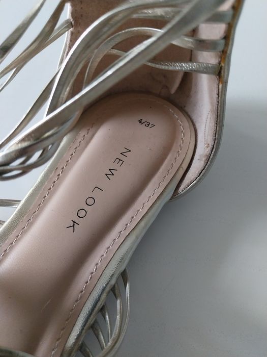 Zlote damskie sandały rozm.37 New Look .Nowe!