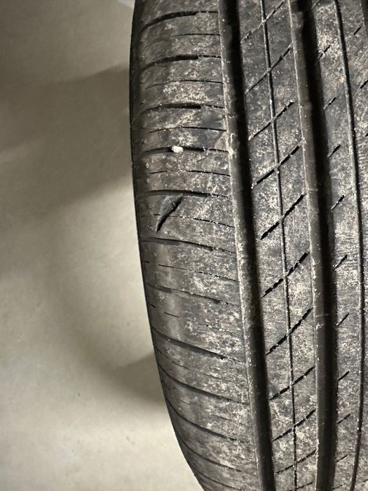 Opony bridgestone turanza ER33 215/50R17