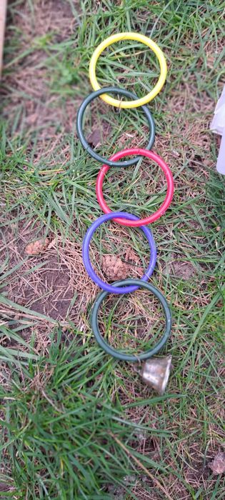 Klatka dla ptaków+poidełko,dozownik karmy i zabawka