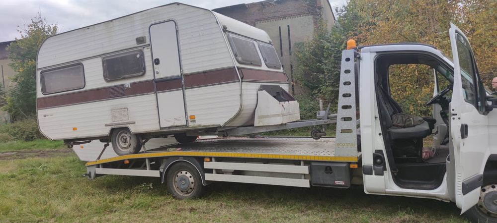 Pomoc drogowa Auto laweta transport holowanie Autolaweta Dzierżoniów