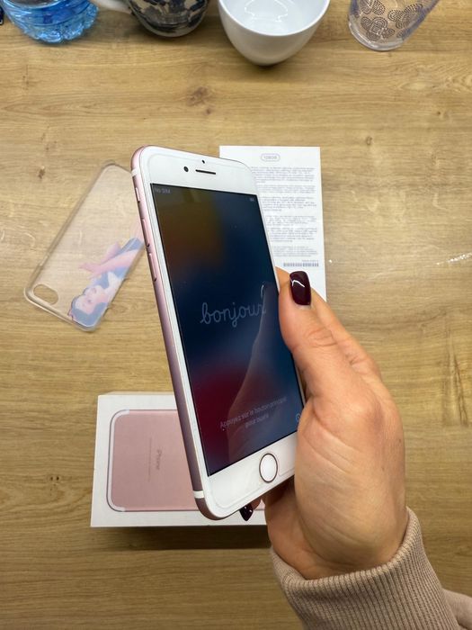 Telefon iPhone 7 128gb bateria poniżej 60%