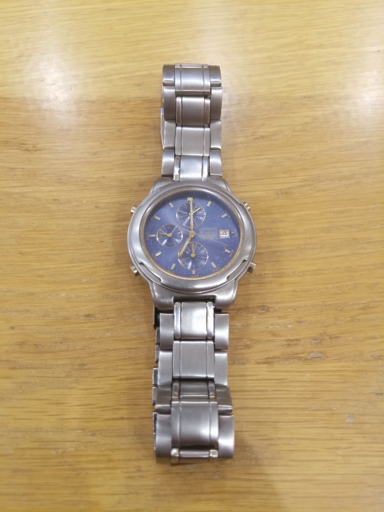 Citizen titanium WR100 хронограф б/у