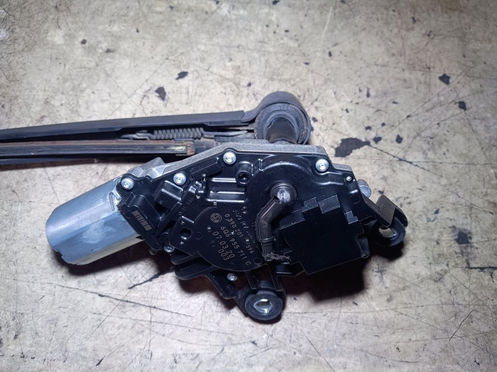 Mechanizm wycieraczki tył ramię VW polo 9n IV oryginał komplet