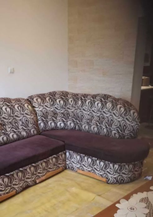 Zadbany narożnik z funkcją spania