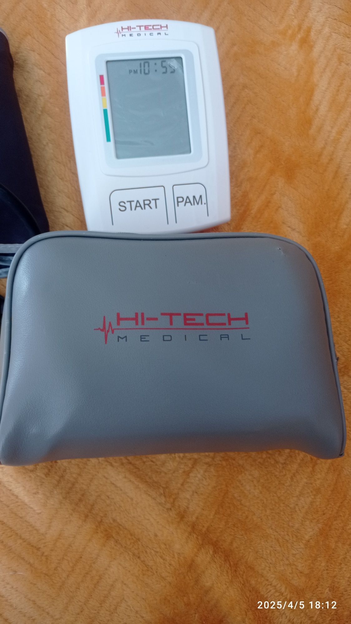 Ciśnieniomierz HI-Tech