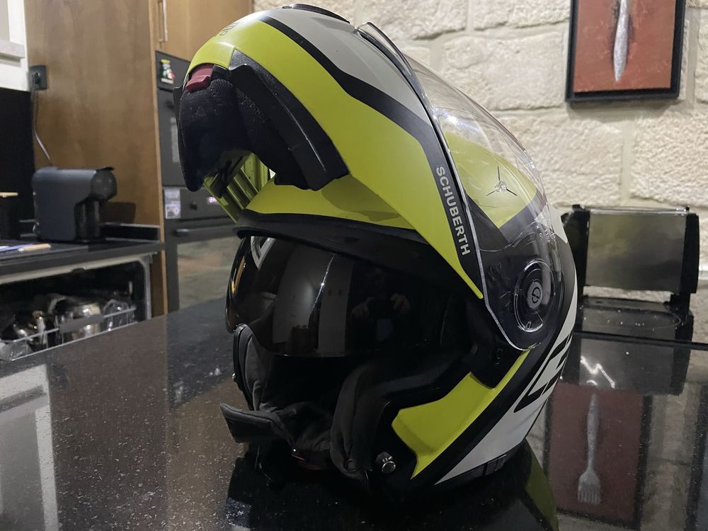 Capacete modular Schuberth C3 Pro