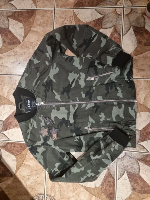 Kurtka firmy Cropp