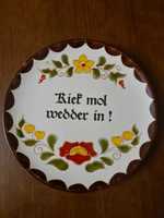 Stara niemiecka ceramika - ozdobny talerz