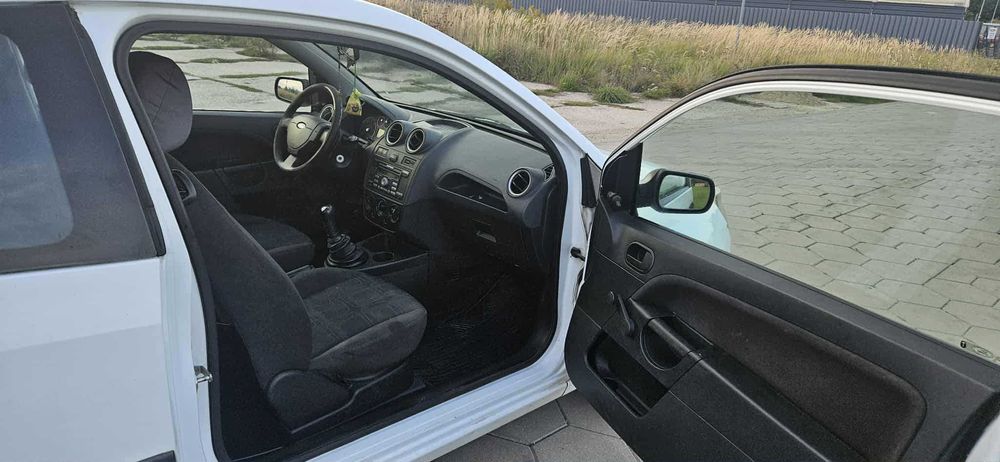 Ford Fiesta Mk6 Lift 1.4 TDCi Ladna Zadbana Mozliwa Zamiana