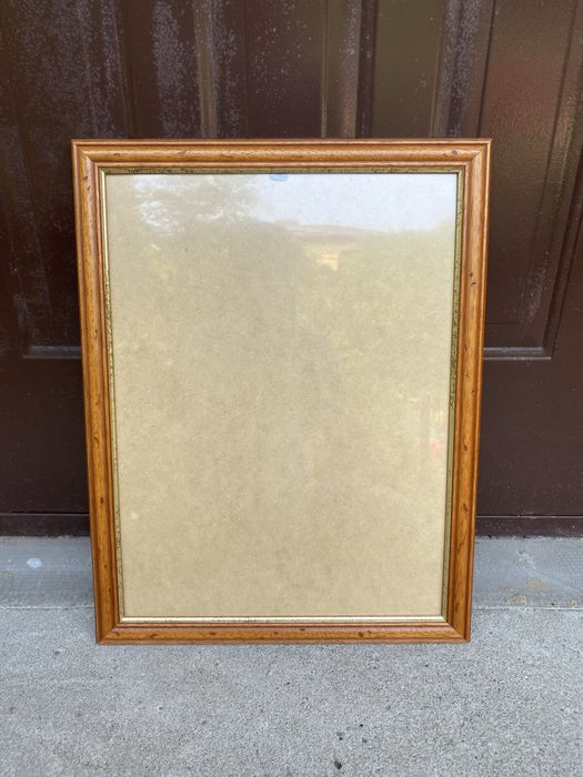 Nowa ramka z ozdobną ramą 34x44