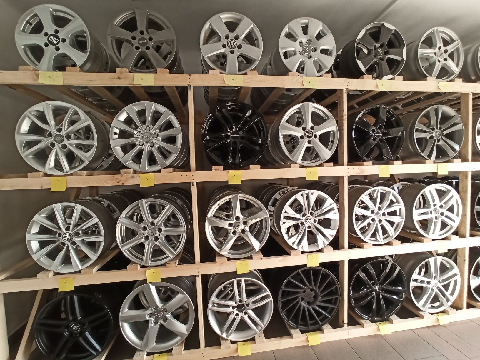 TSM Śruba Śruby Koła M12x1,25x28mm Stożek Peugeot Citroën Krakowska 46