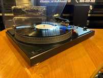 Gramofon Technics SL-2000 Direct Drive, Audio Room
