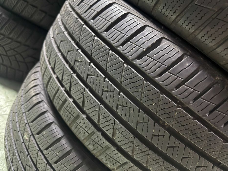 235-45 R20 + 255-40 R20 Vredestein Quatrac PRO 2023 4шт