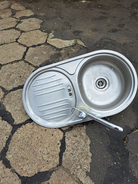 Zlewozmywak okrągły jednokomorowy z ociekaczem 0.80