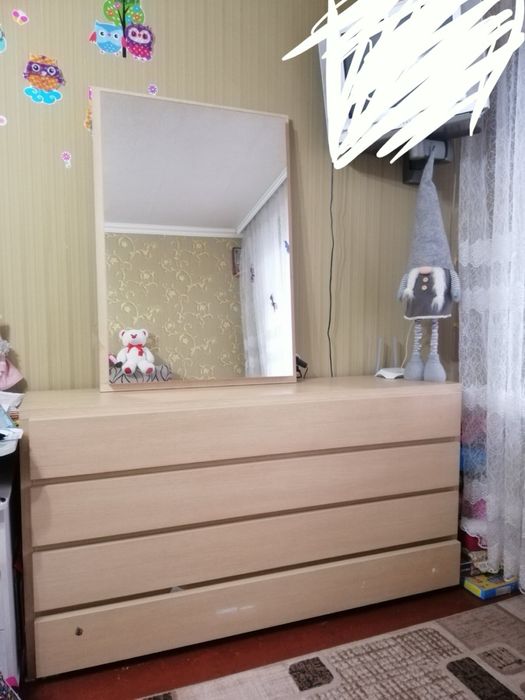 Дзеркало для дому чи студії