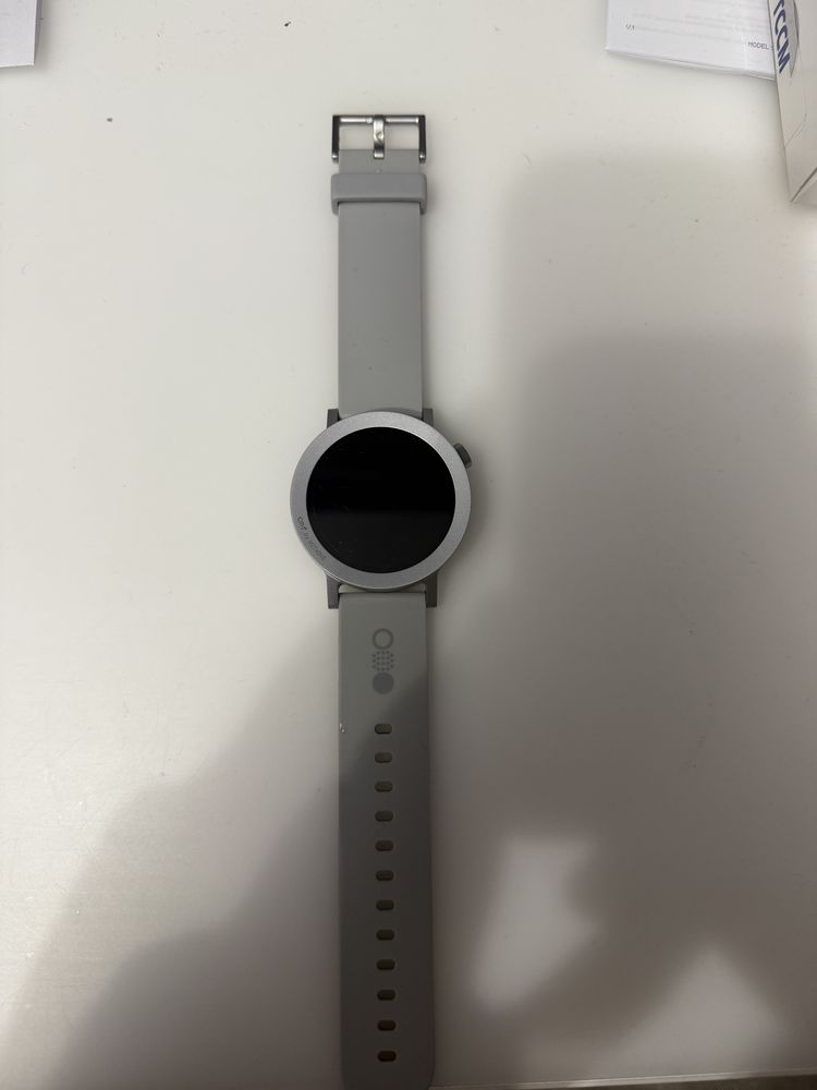 Sprzedam Nothing watch pro 2