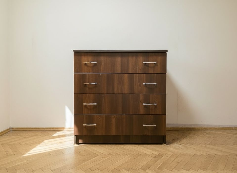 Комод великий  вмісткий