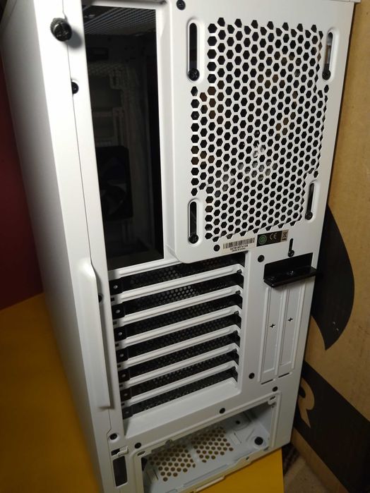 Корпус ПК CORSAIR Закаленное Стекло Кулеры Mid Tower Игровой CARBIDE