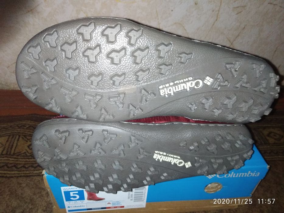 Продам ботінкіт та сапоги  фирмы Columbia(снегоходы) 36р