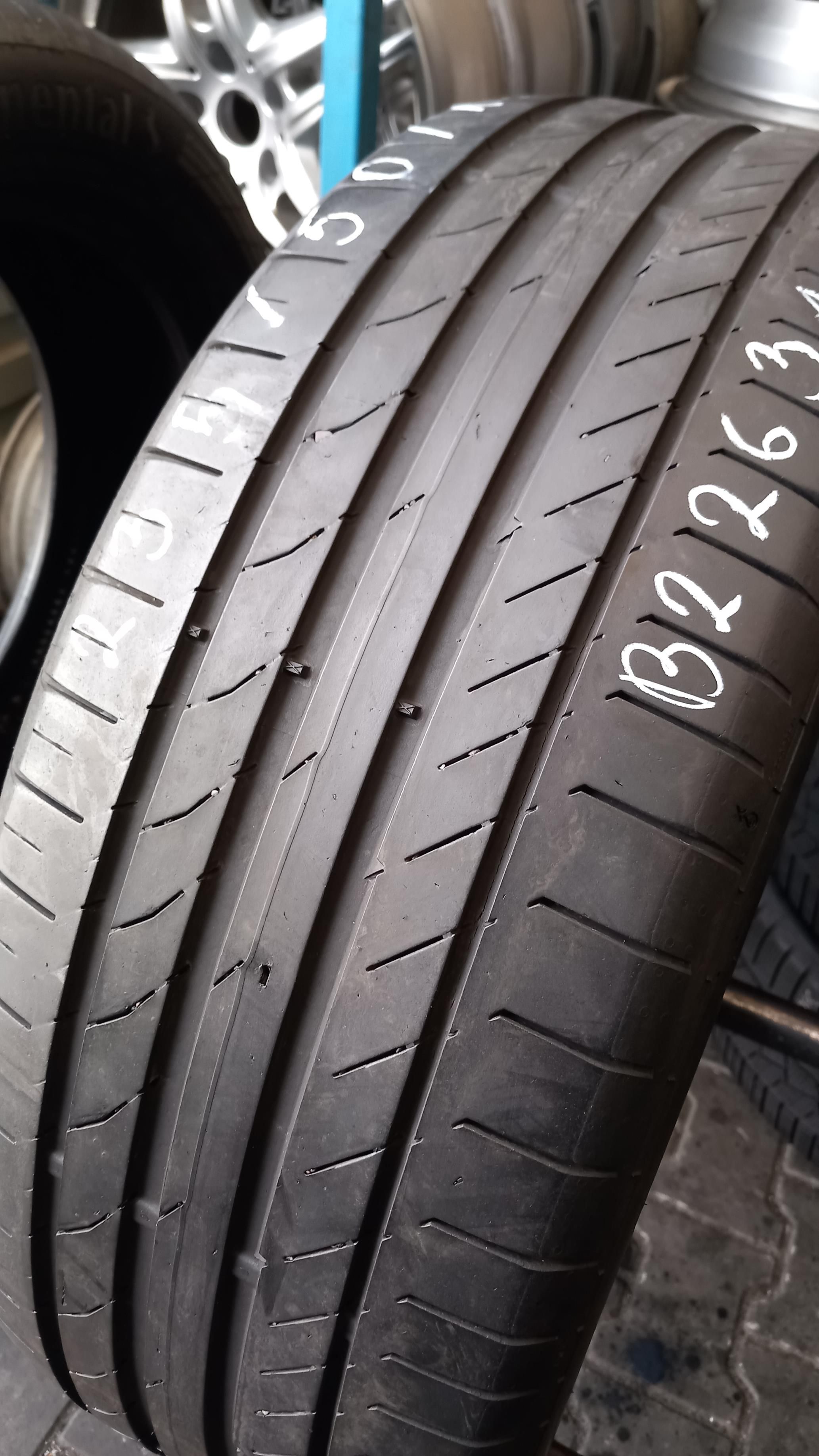 235/50/19 Continental Conti Sport Contat 5 99V