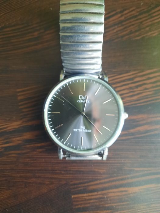 Часы QQ рабочие.