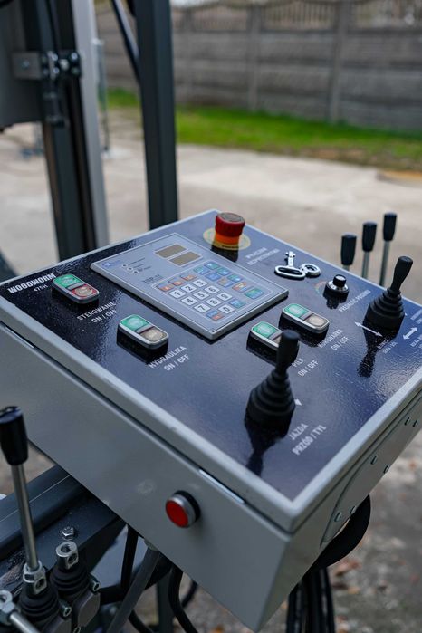 Trak Taśmowy z Pełną Hydrauliką. Korowarka,ISP,Pulpit Stacjonarny.