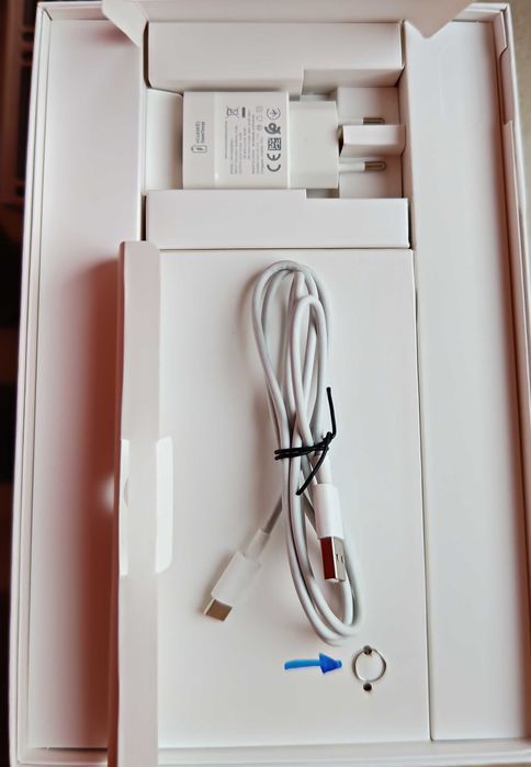 Firmowy tablet Huawei Mate Pad 11