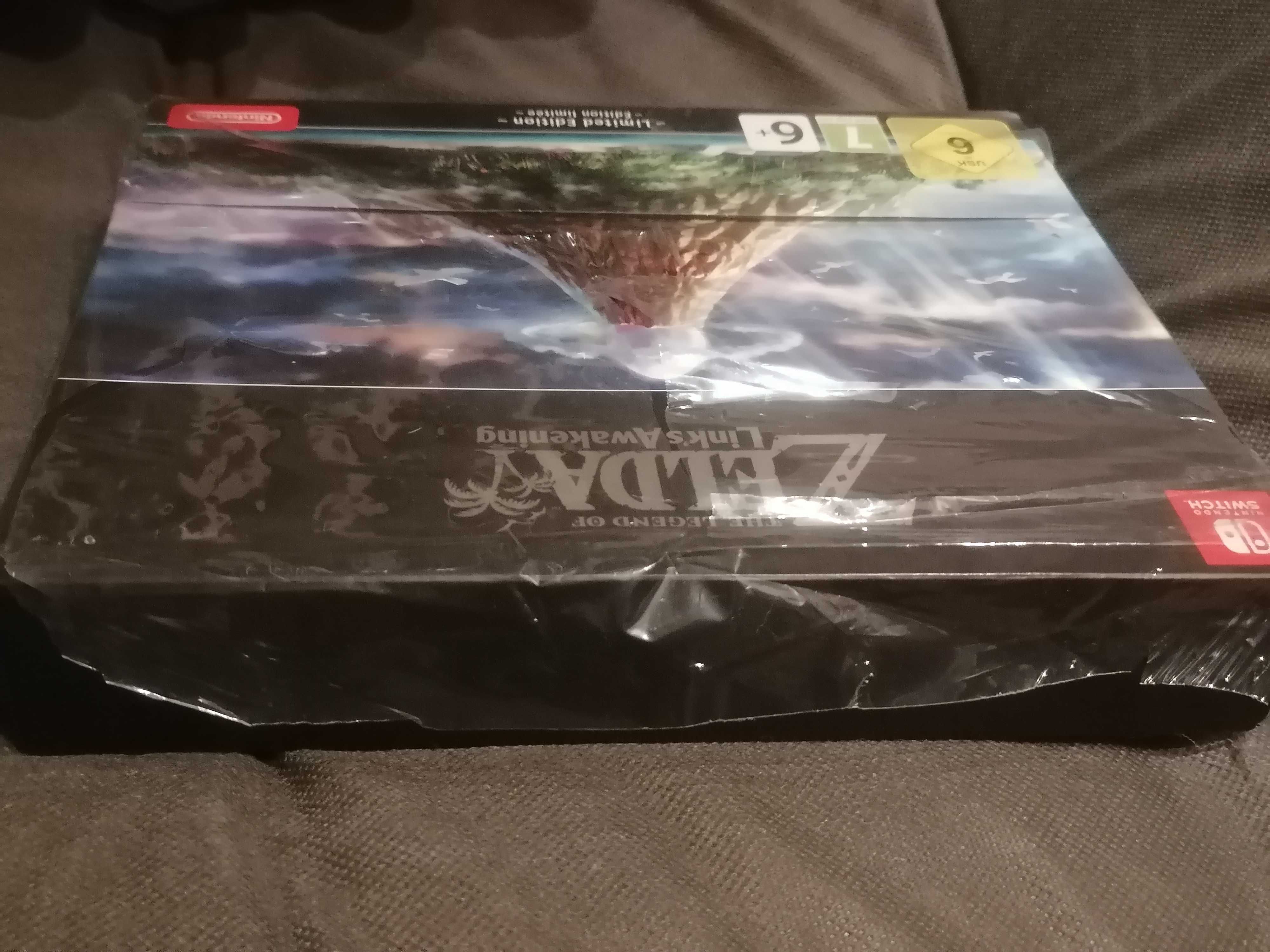 The Legend of Zelda: Link's Awakening Limited Edition Nintendo Switch!