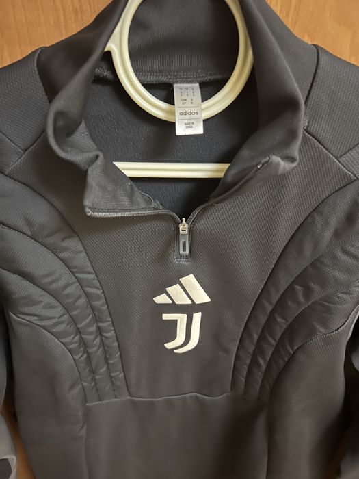 Спортивна оригінальна кофта FC.Juventus