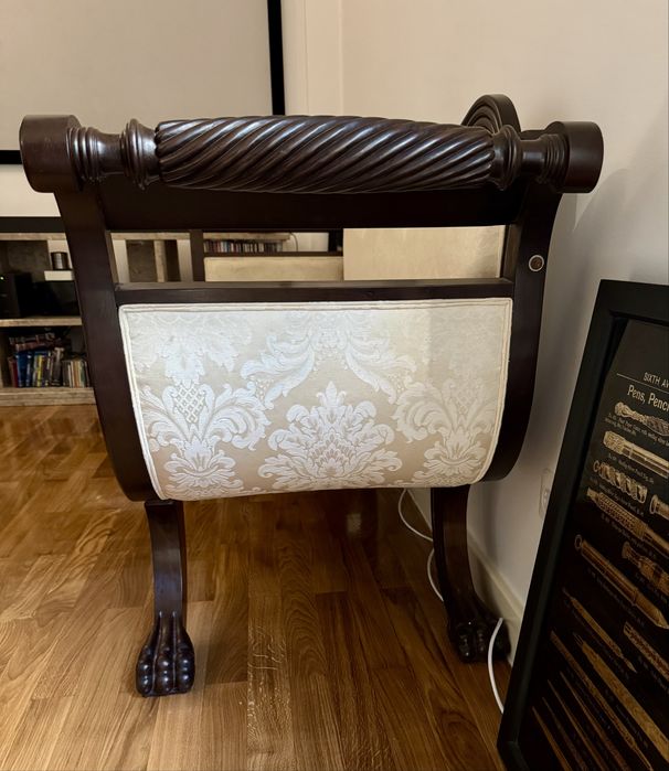 Canapé Luís XV clássico