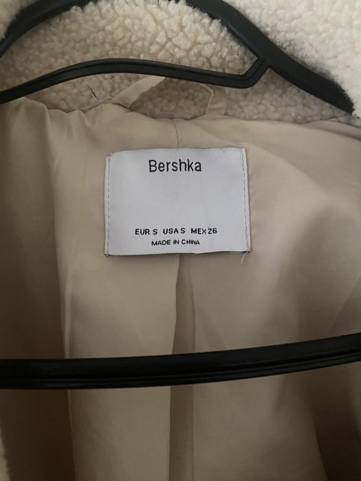 Casaco pêlo bershka