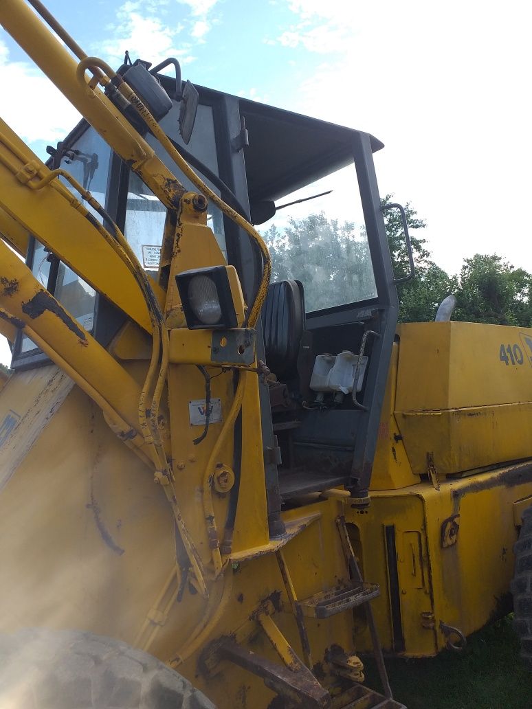Sprzedam ładowarkę Jcb model410