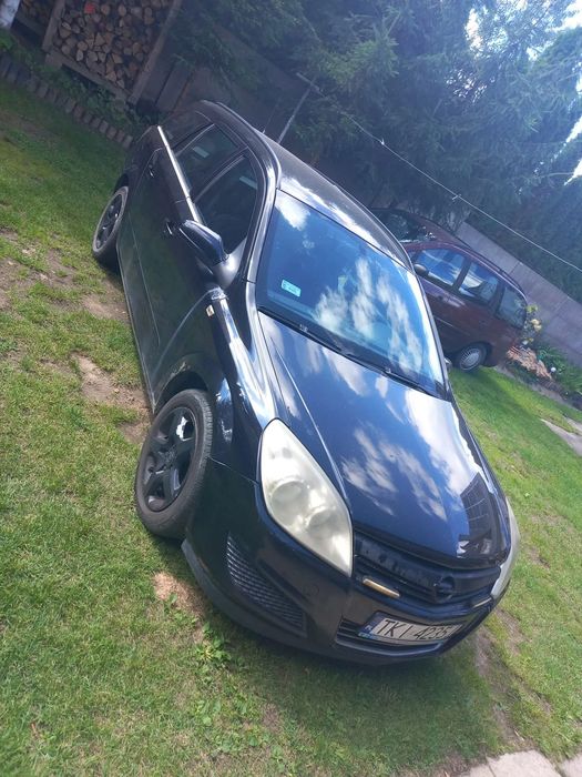 Opel Astra Opel Astra H 2007 rok 1.6 115 KM. B + LPG